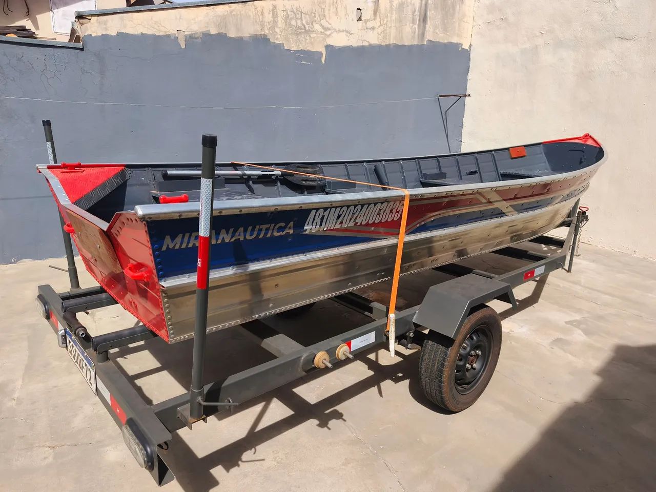 Barco 5 metros borda alta - Único dono - Foto 11