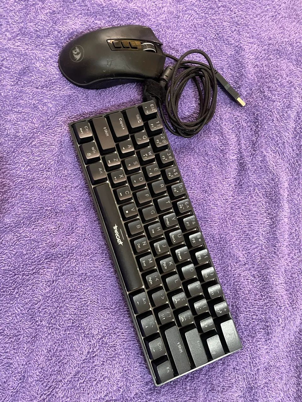 Kit mouse e teclado mecânico