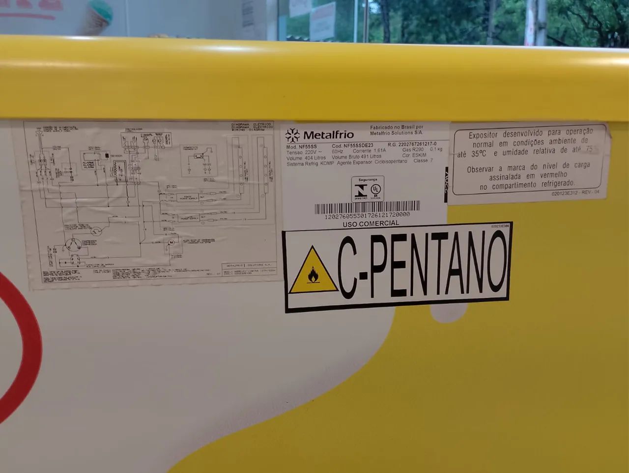FREEZER COM DEFEITO METALFRIO 491 litros - Foto 2