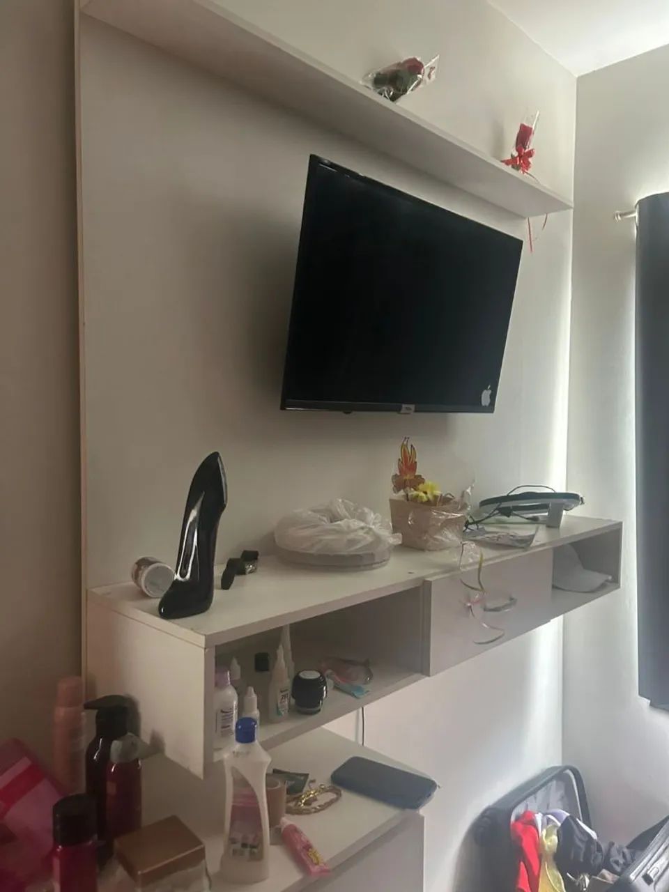 Suporte para TV com instalação de 10 a 70 polegadas  - Foto 2
