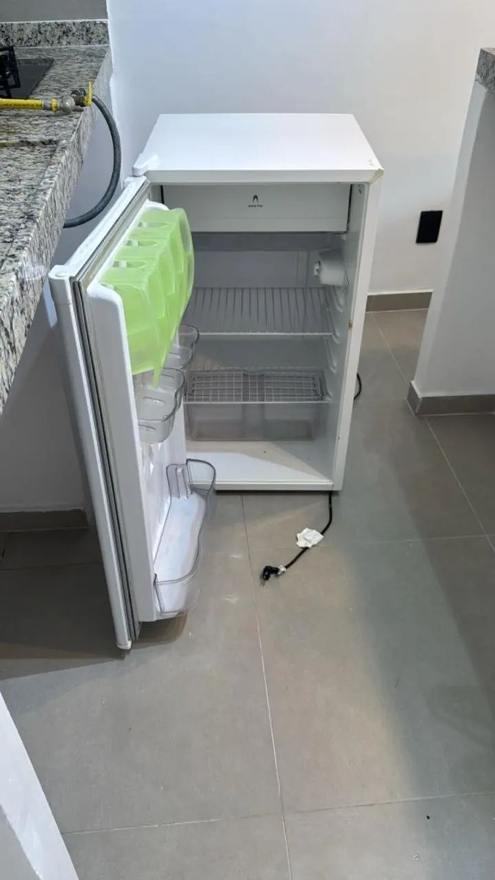 FRIGOBAR CONSUL 117L BRANCO