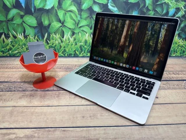MacBook Air 2020 i3 8GB RAM  - Foto 4