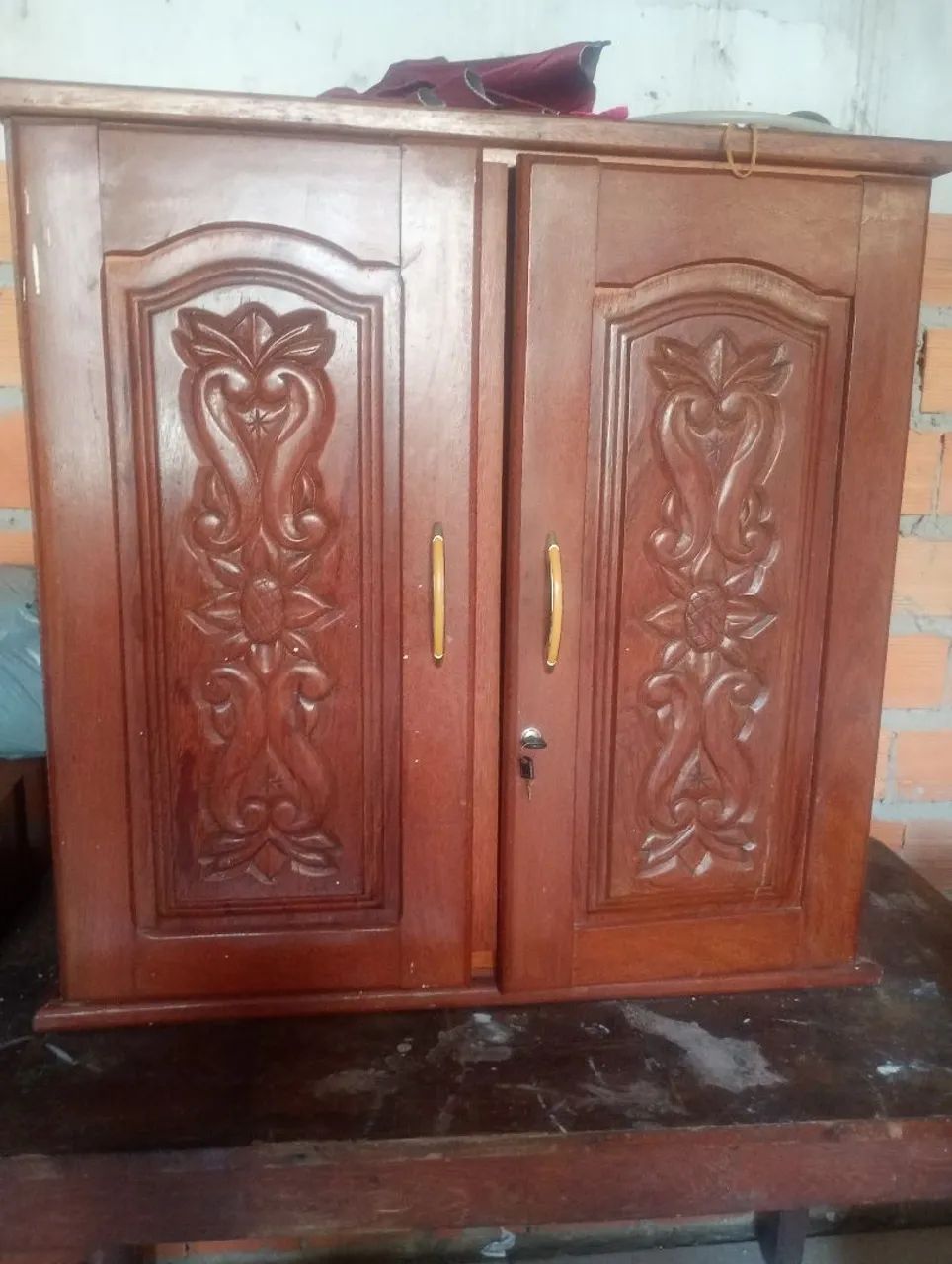 Guardar roupa de solteiro 