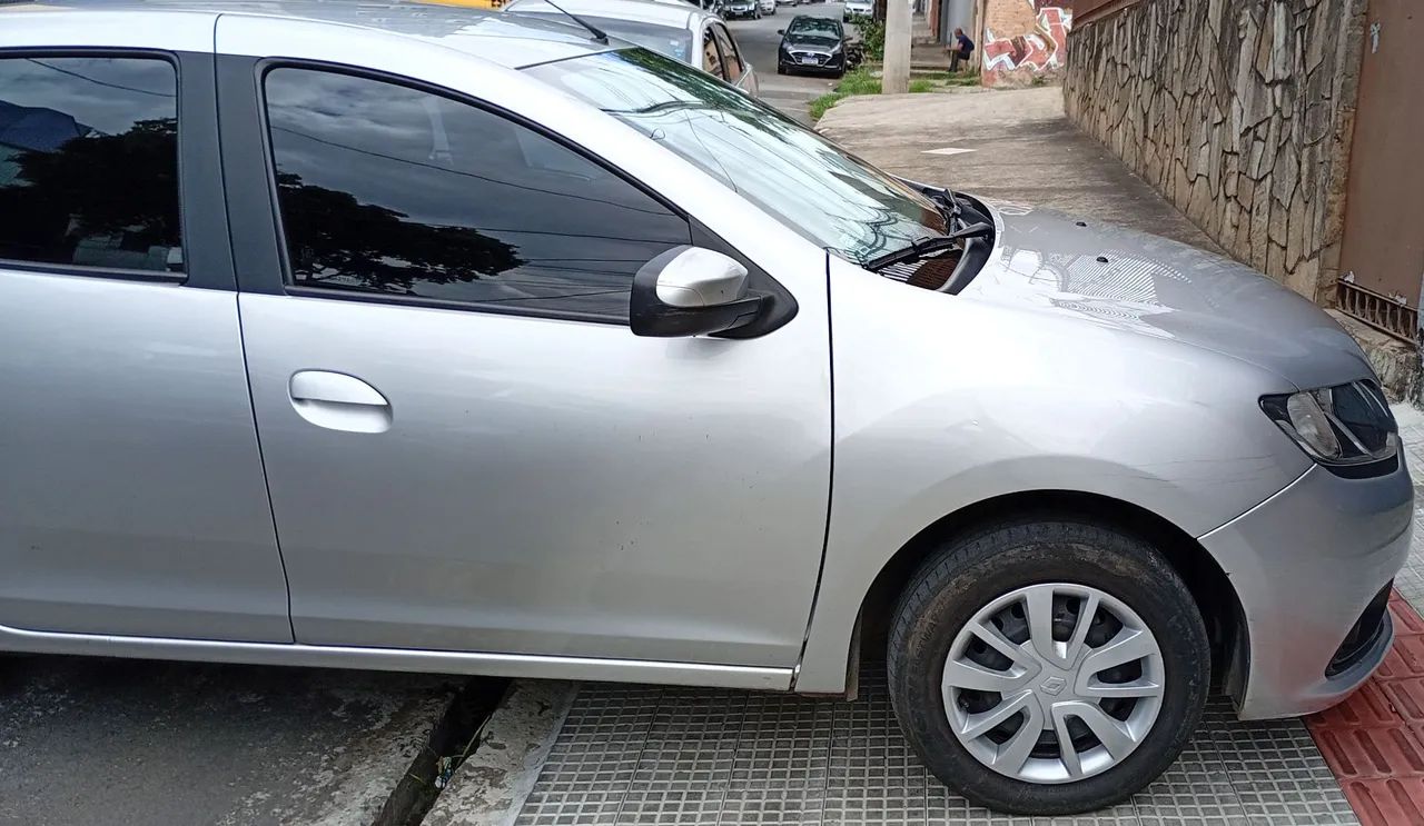 Renault Logan Expression Flex 1.6 16V 4P 2019 - Foto 5