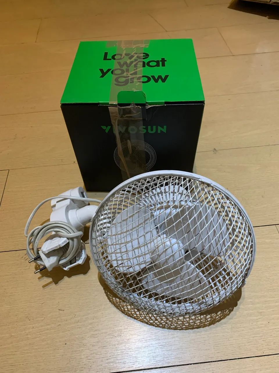 Ventilador branco  Vivosun 110V