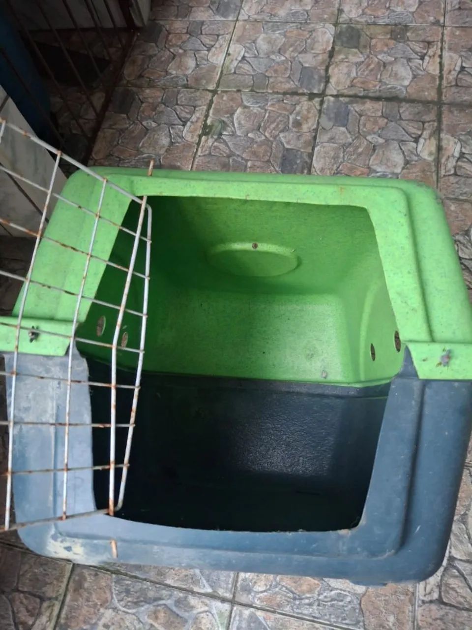 Caixa de transporte para Aminal
