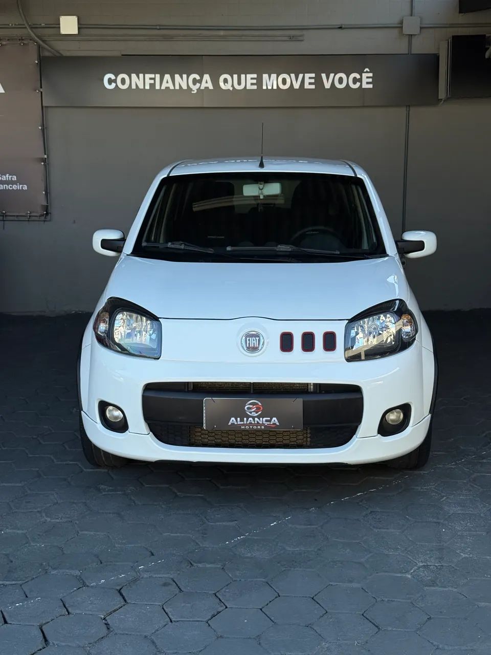 Fiat Uno Sporting 1.4 EVO Fire Flex 8V 4P 2012 - Foto 5