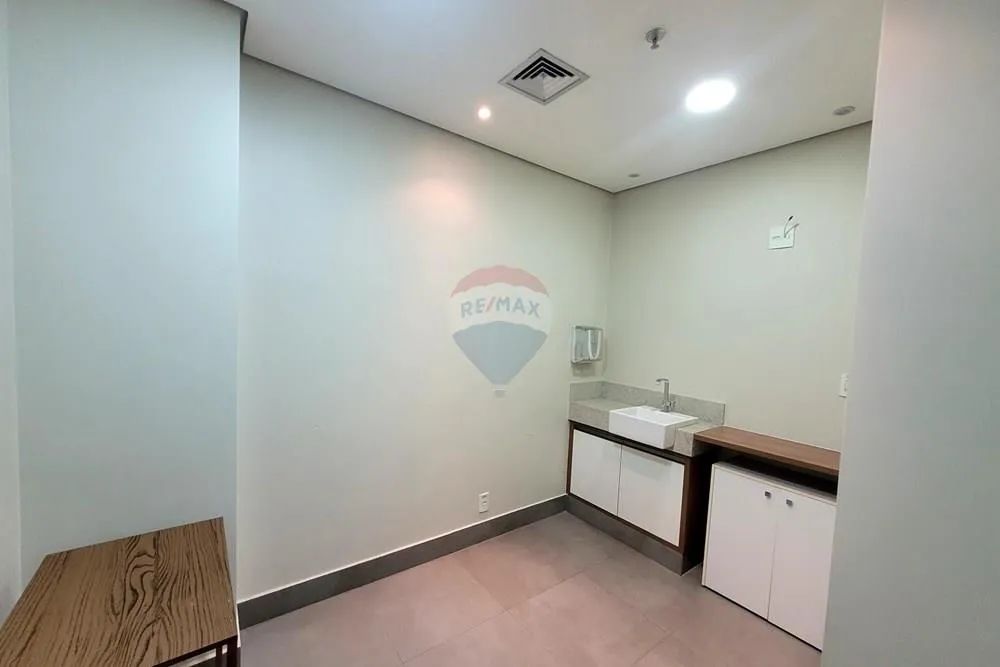 Aluga Sala Reformada e com Ar-Condicionado no Higienópolis Medical Center  32m² - Foto 5