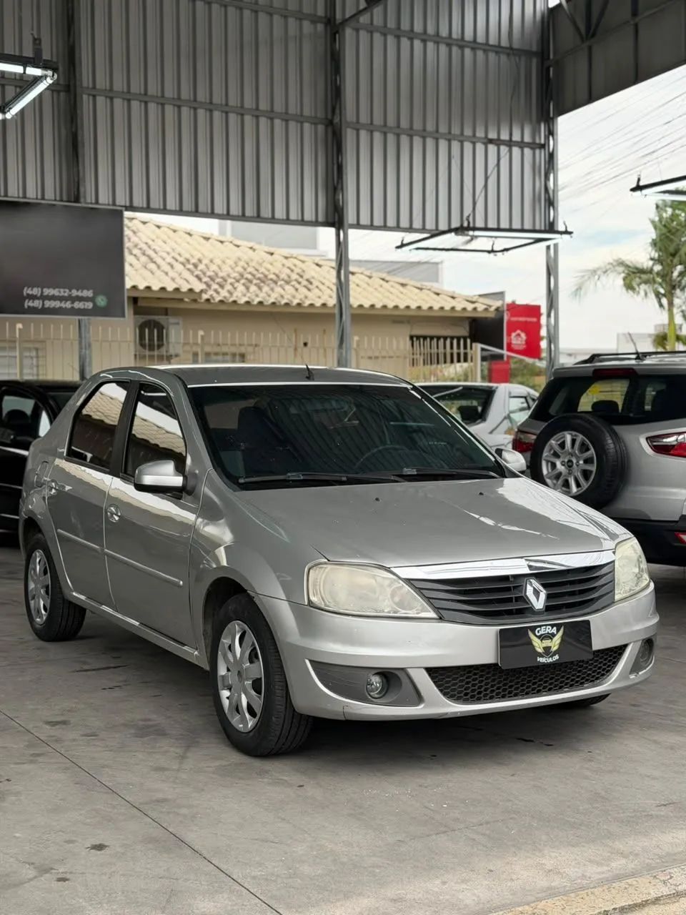 Renault Logan Expression Hi-flex 1.6 8V 4P 2013 - Foto 3