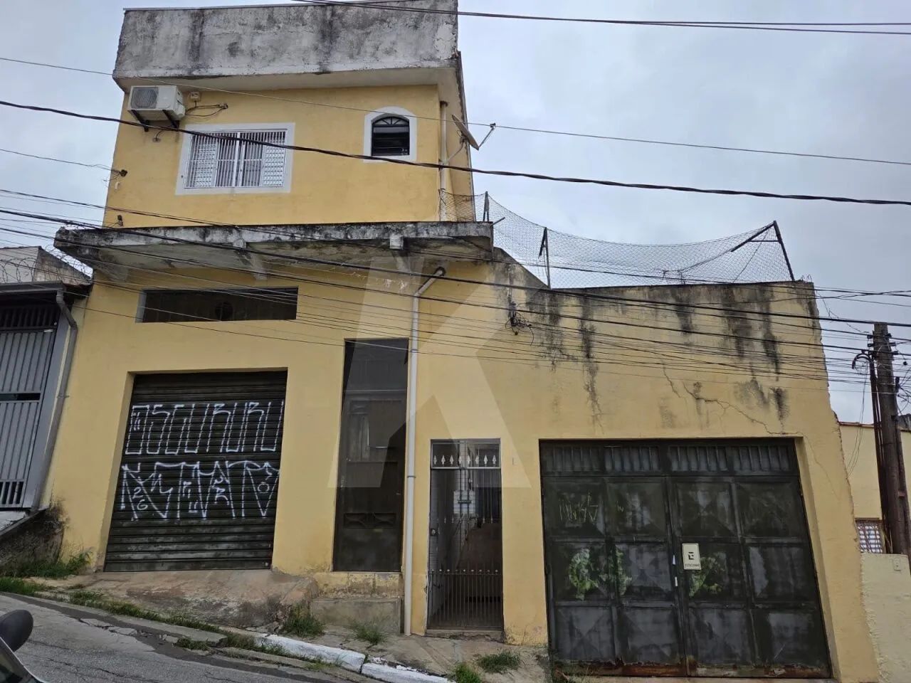 Casa na Vila Medeiros - 4 quartos, 4 Vagas