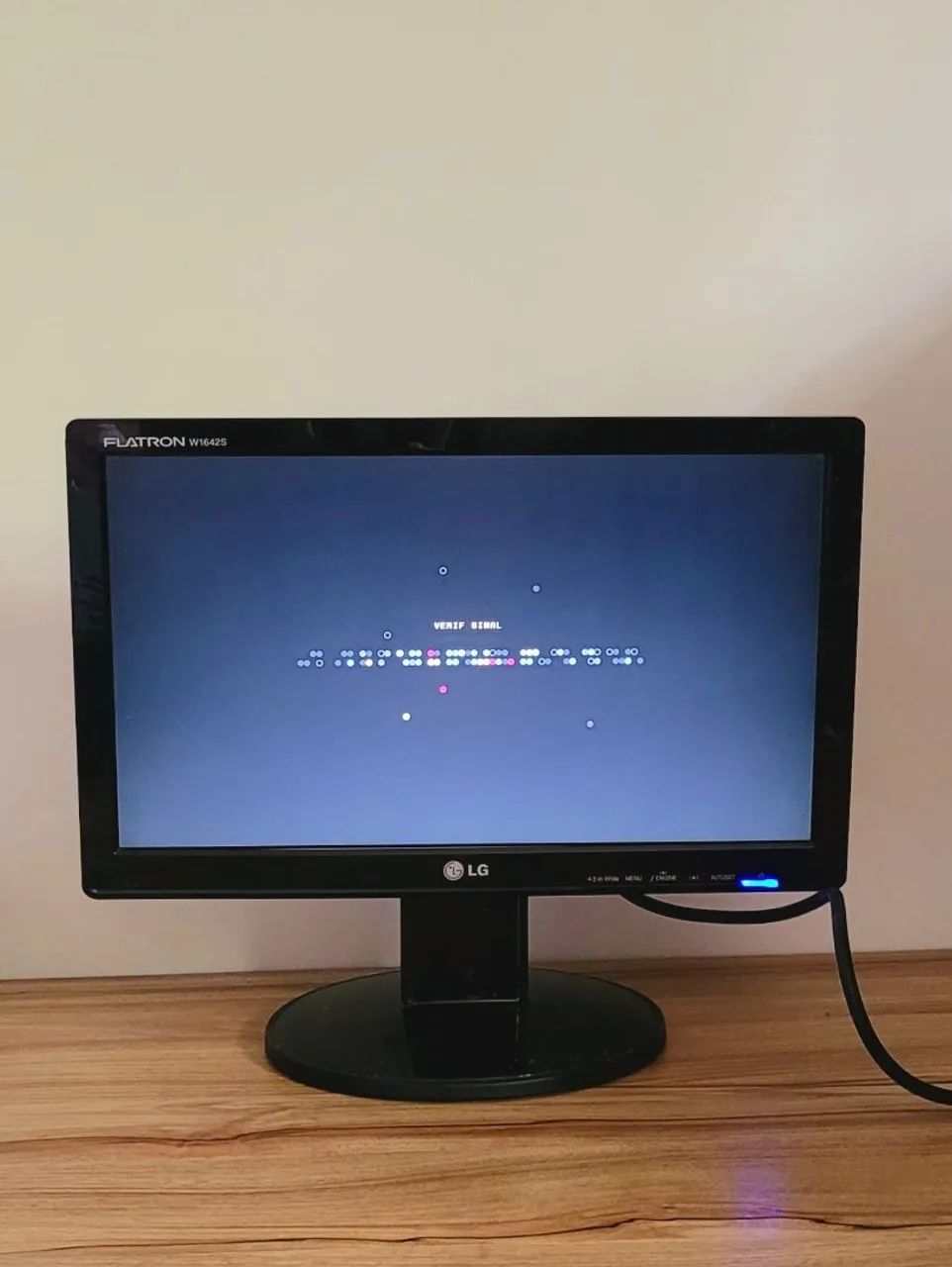 Monitor lg flatron w1642s -leia a descrição 
