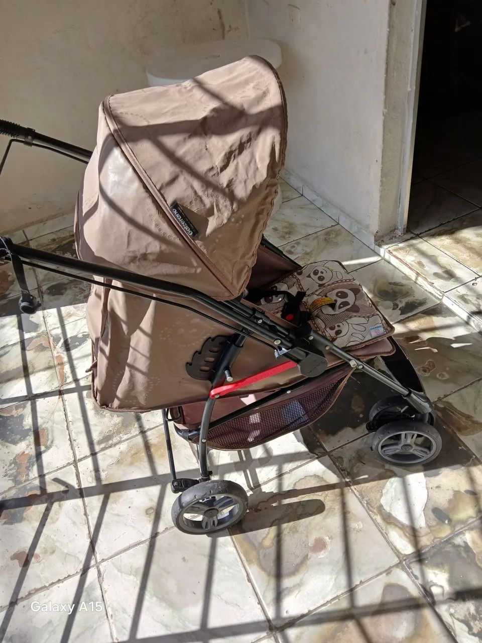 Vendo este lindo carinho de beber   - Foto 2