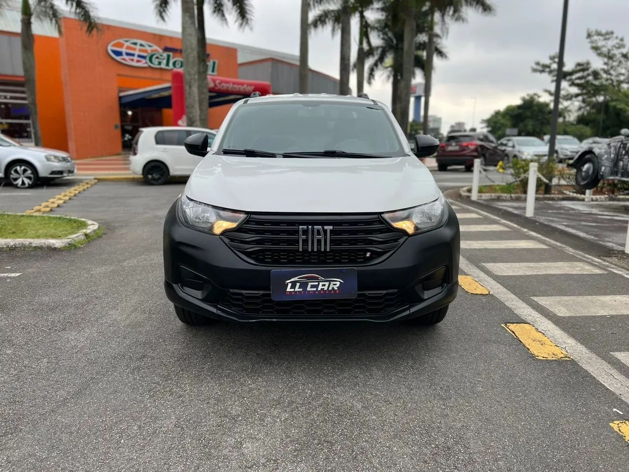 Fiat Strada Endurance 1.4 Flex 8V CS Plus 2022 - Foto 2