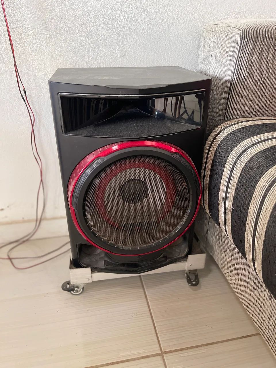 Som LG 1800W RMS Bluetooth + 2 Caixas - Potente - Foto 4
