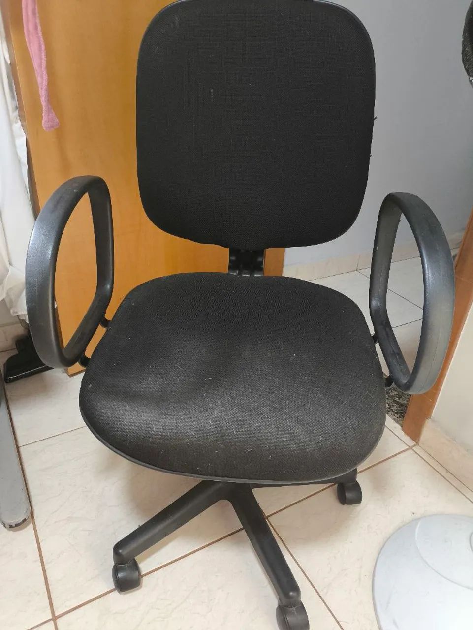 Cadeira e mesa para escritório  - Foto 2