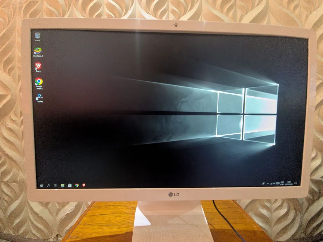 Computador Pc desktop All In One LG 22v270 