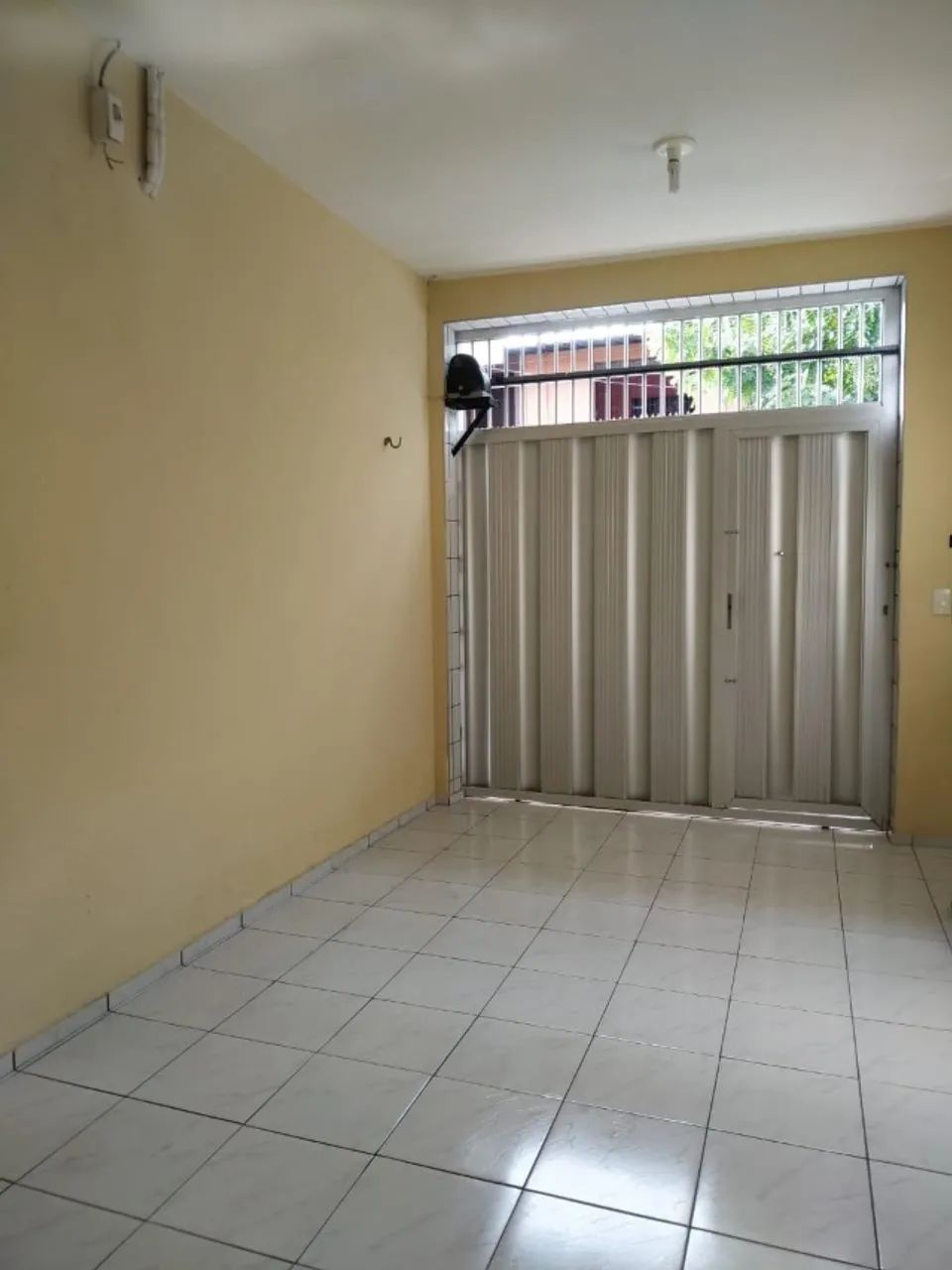 Casa com Ponto Comercial e Garagem no Jardim Guanabara - Foto 3