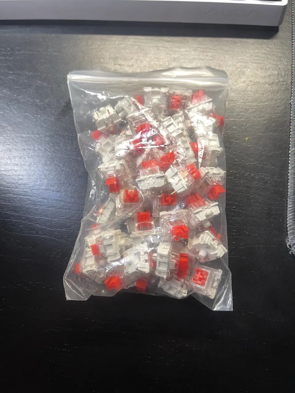 Kit 45 Switch Huano Red para Teclado Mecânico