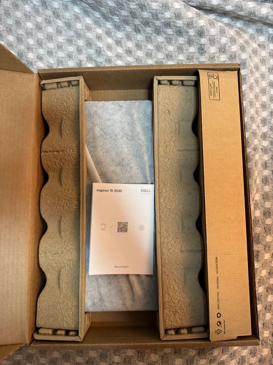 Notebook Dell Inspiron 15 3530  - Foto 2