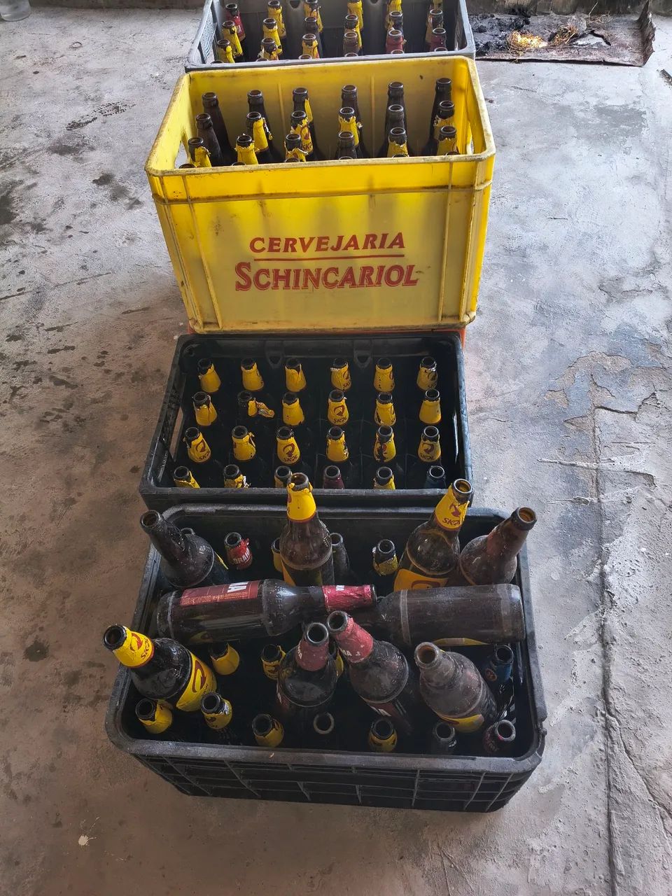 Engradado de cerveja/ aceito proposta - Foto 3