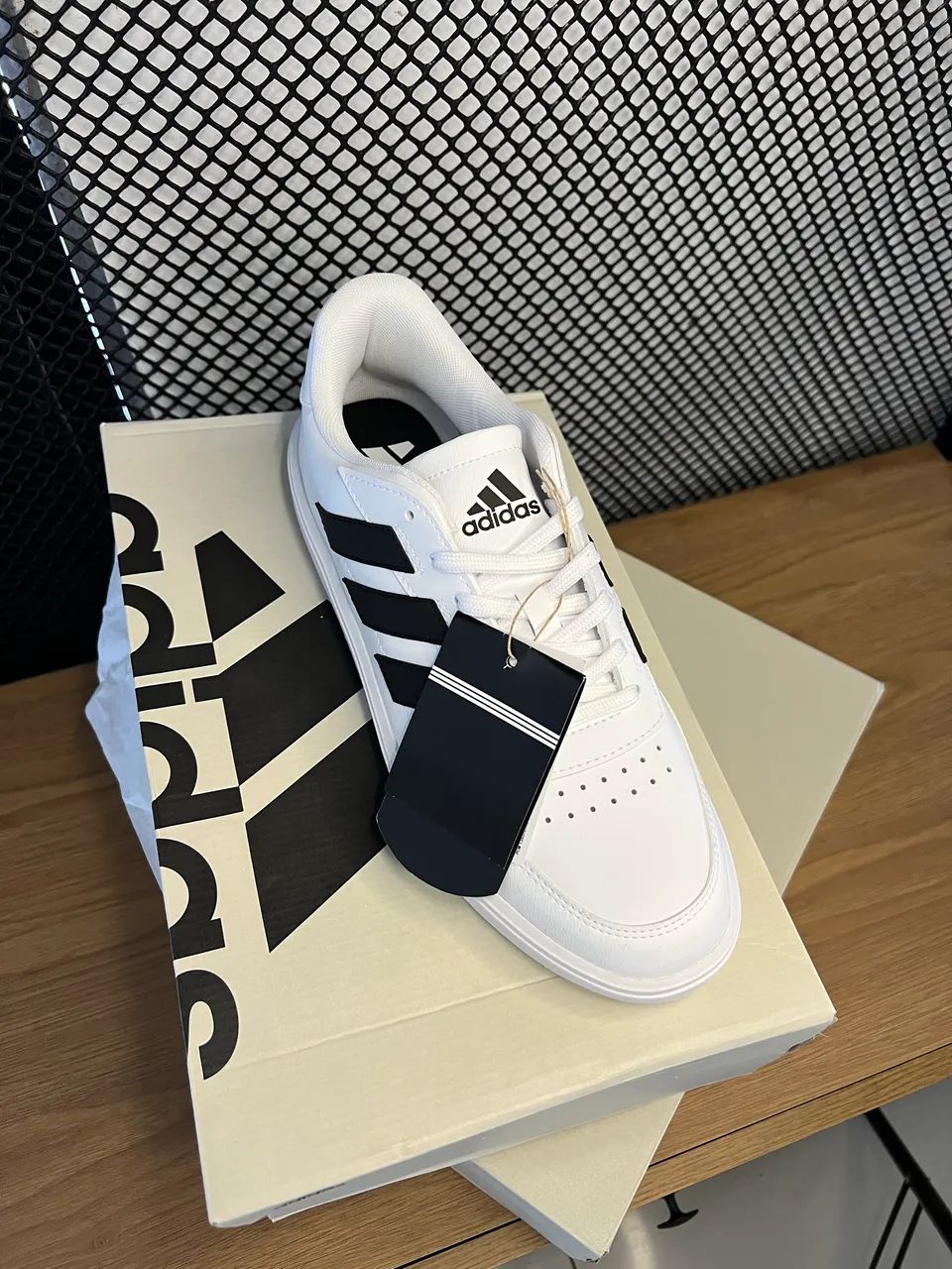 Tênis Adidas Courtblock White - Foto 4