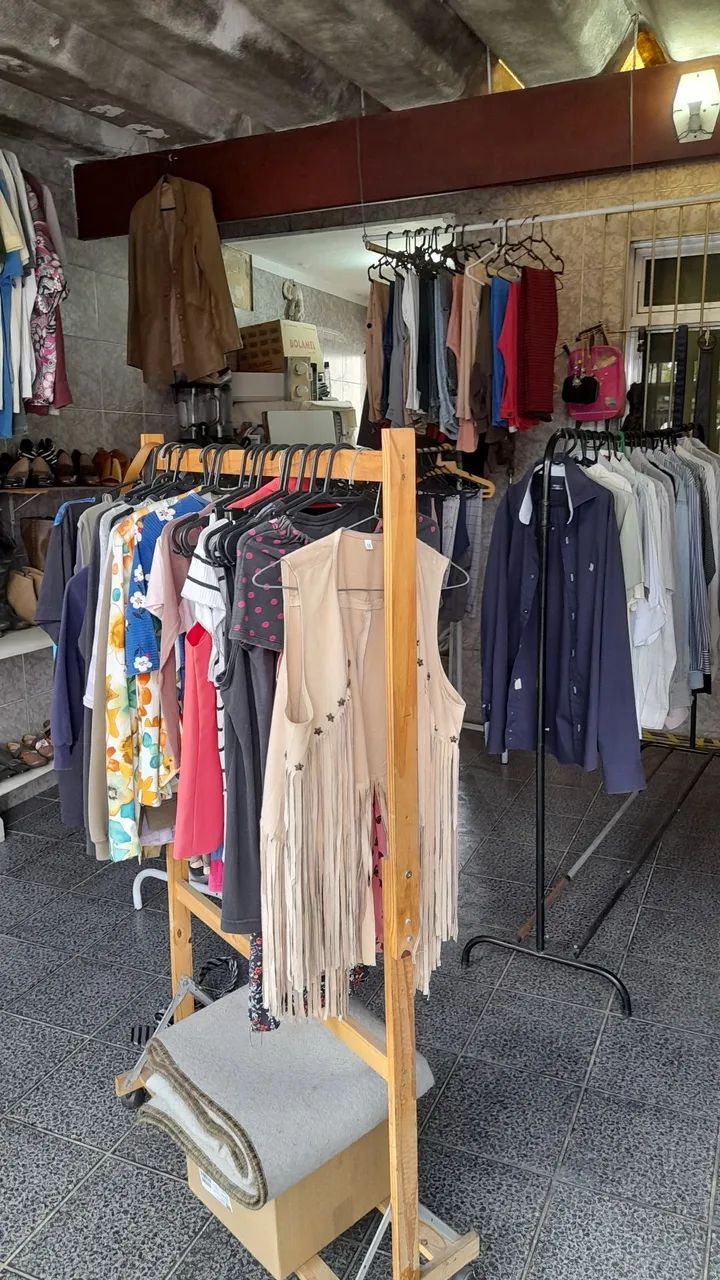 Vendo  brechó de semi novos e usados  - Foto 3