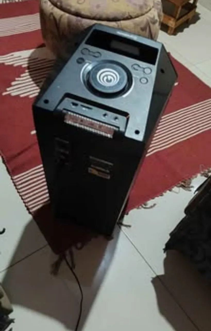 Gradiente, modelo Elegance GCA-102, com potência de 500W. Com defeito - Foto 4
