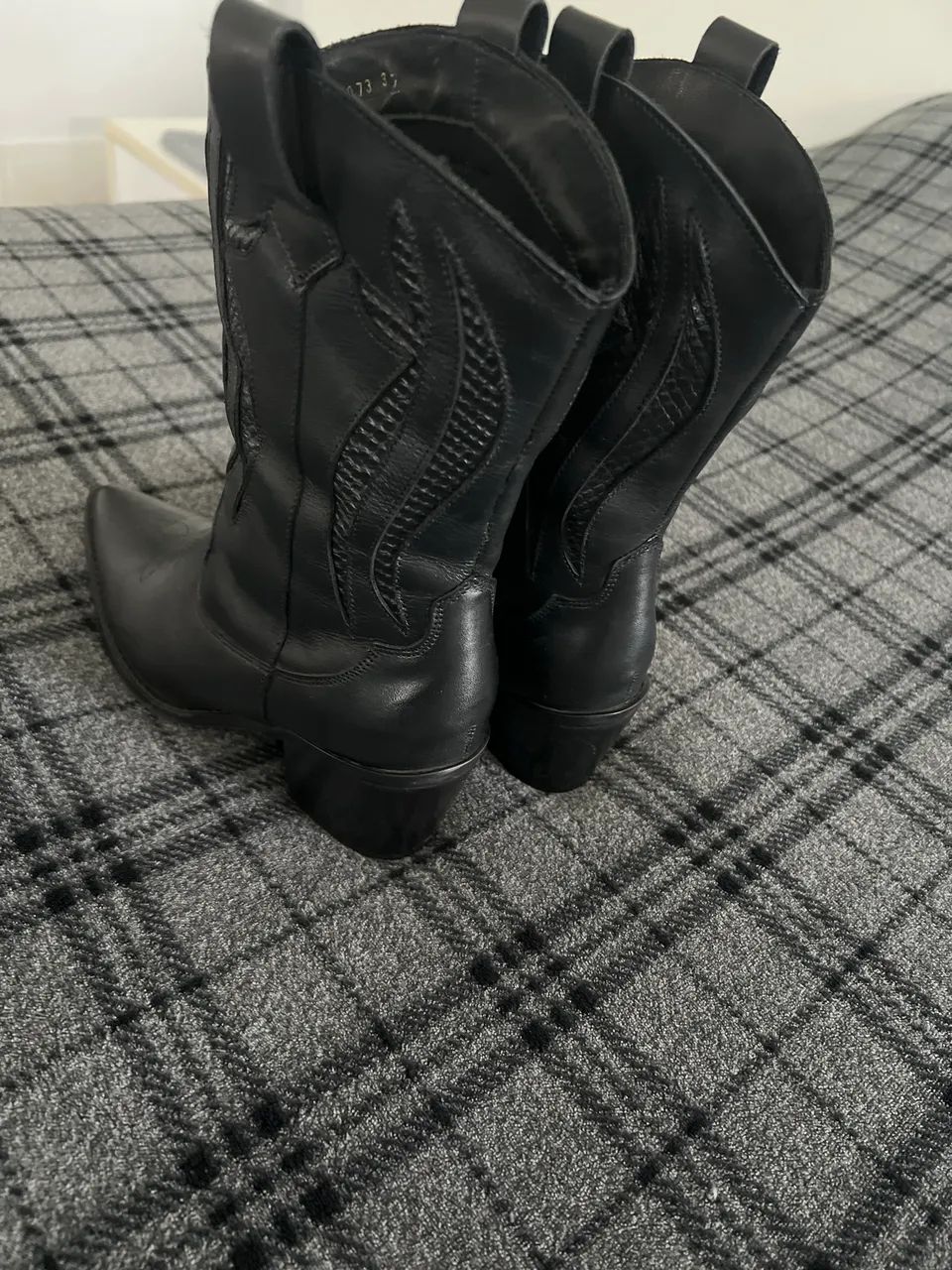 Bota  - Foto 3
