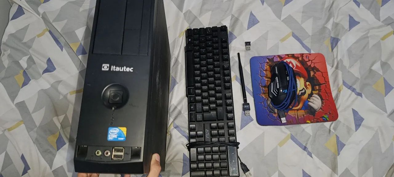 Desktop I5 12Gb de ram e SSD