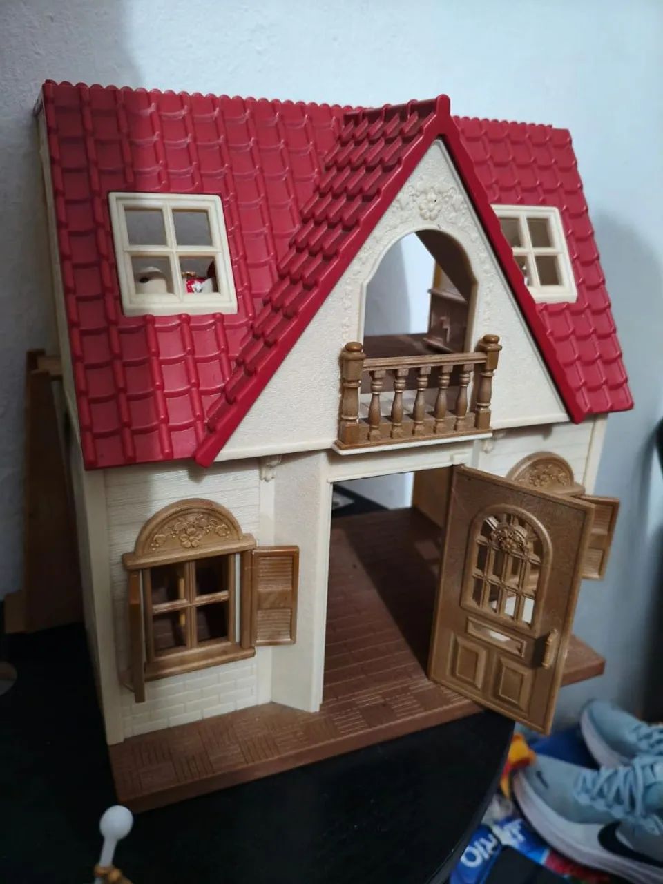 vendo casinha de boneca Sylvania  - Foto 2