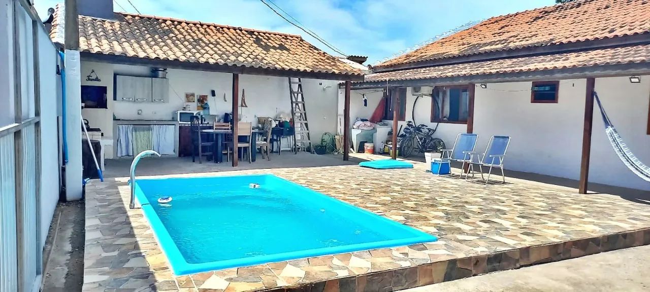 CASA 2 Quartos, 4 Vagas, 2Km Mar - Passagem Maciambú
