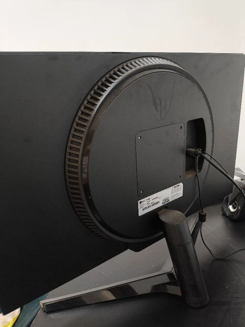 Monitor 27" 180hz 1ms NVIDIA G-SYNC  - Foto 2