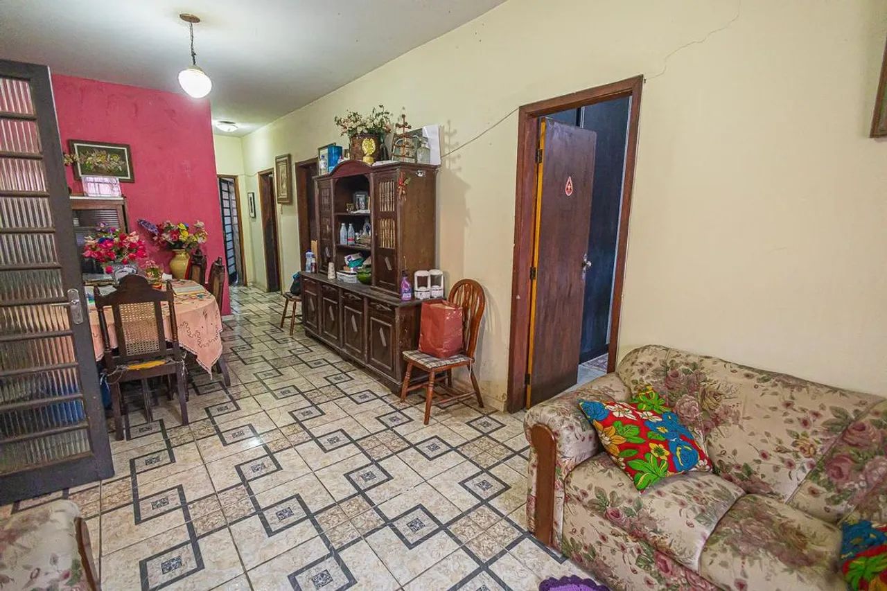 Casa à Venda - Heliópolis, 3 Quartos, 400 m2 - Foto 3