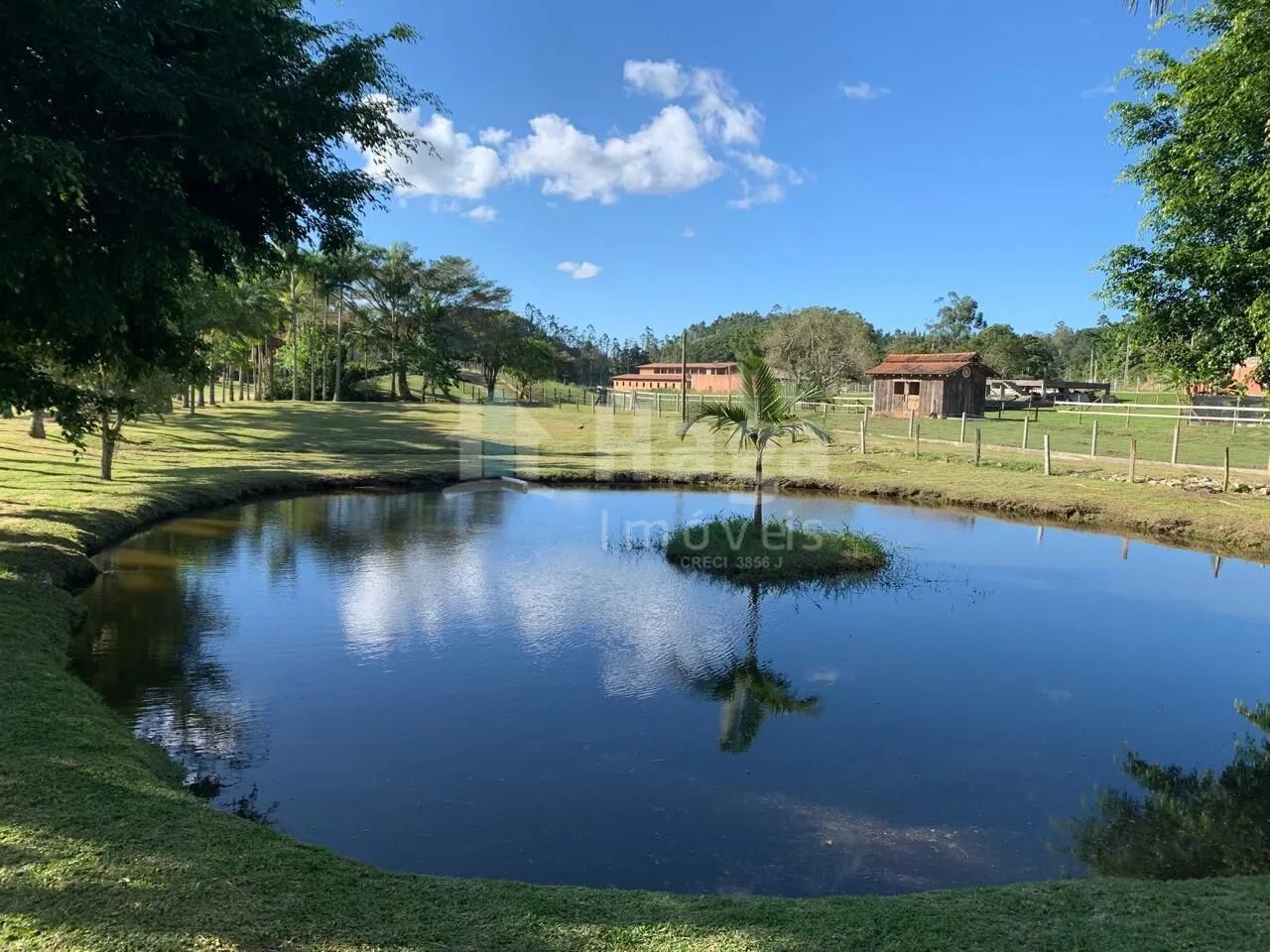 Sítio à venda em Camboriú/SC