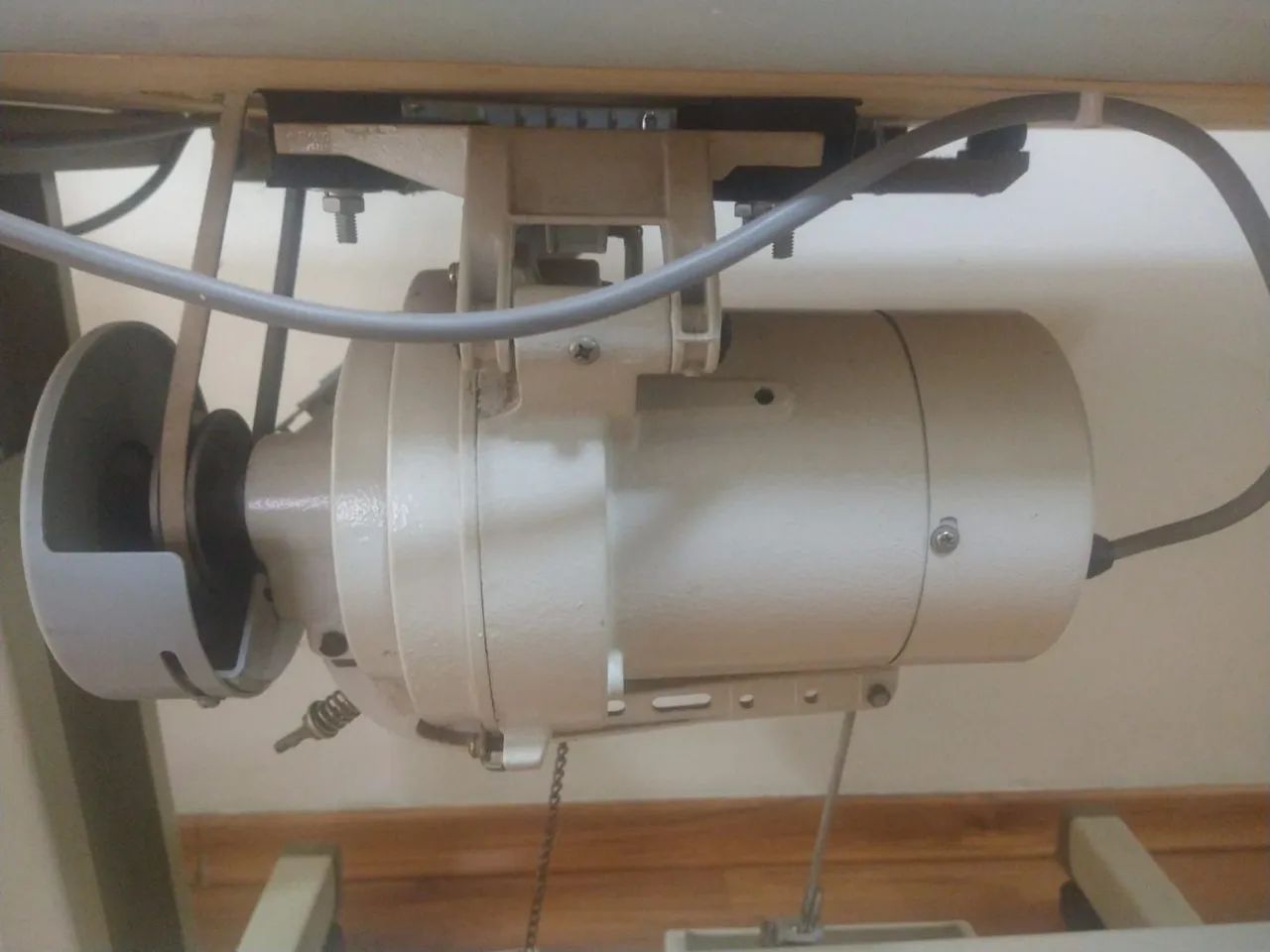Oferta imperdível - Máquina de costura  - Foto 4