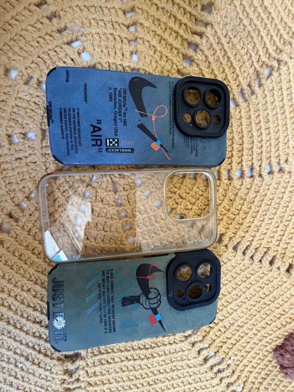 Capas celulares IPhone 14pro - Foto 2