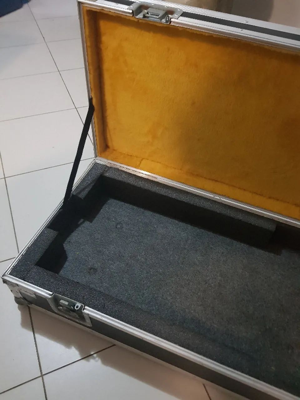 Case rígido para teclado Yamaha S90ES - Foto 2