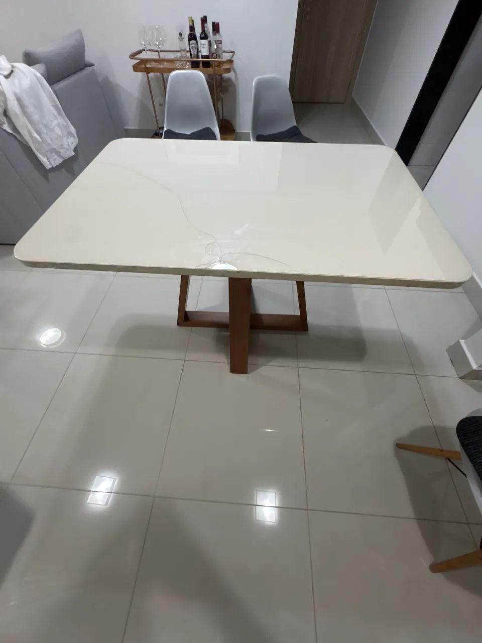 Mesa 4 lugares - Base Madeira Luxo - Foto 3