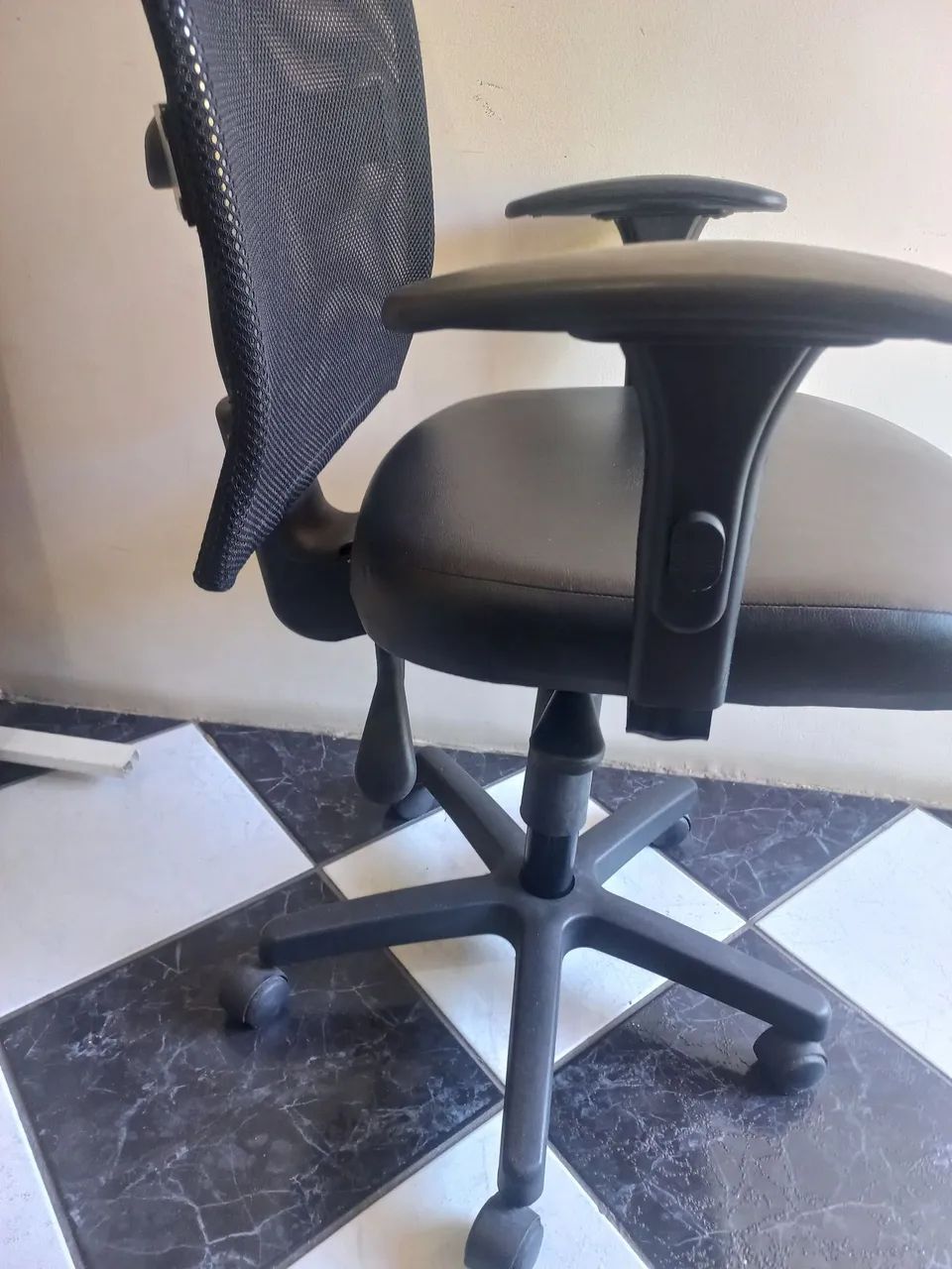 Cadeira diretor - Foto 2