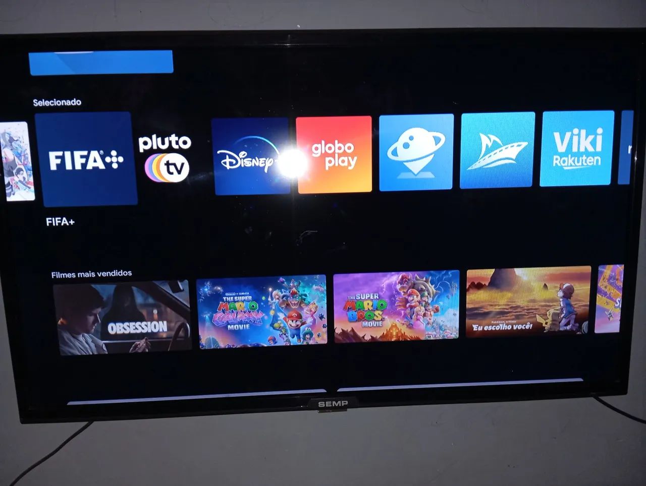 Vendo tv smat Android 32 polegadas Semp TCL tudo perfeito  - Foto 4