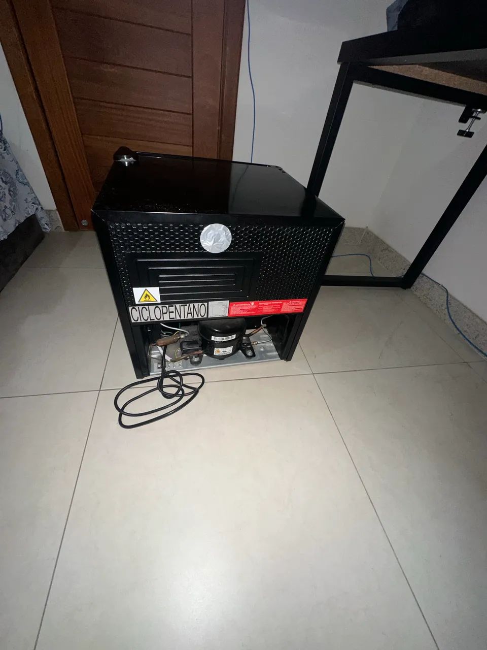 Frigobar Philco PFG50P 45L 127V  - Foto 4