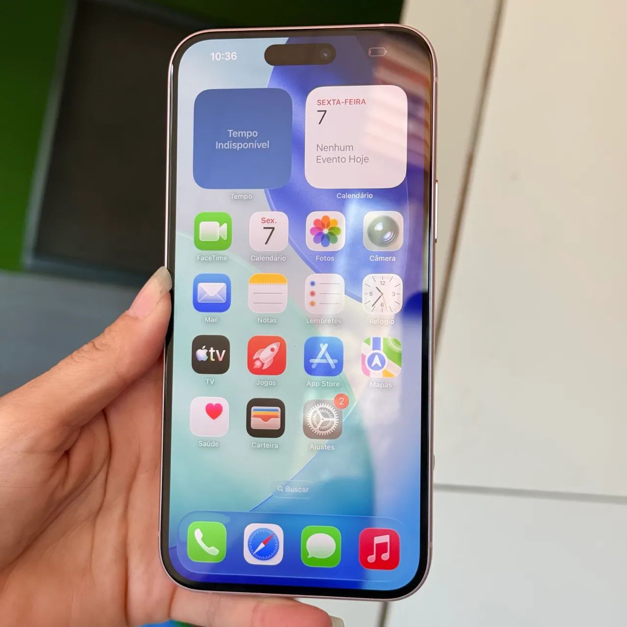 iPhone 15 Plus