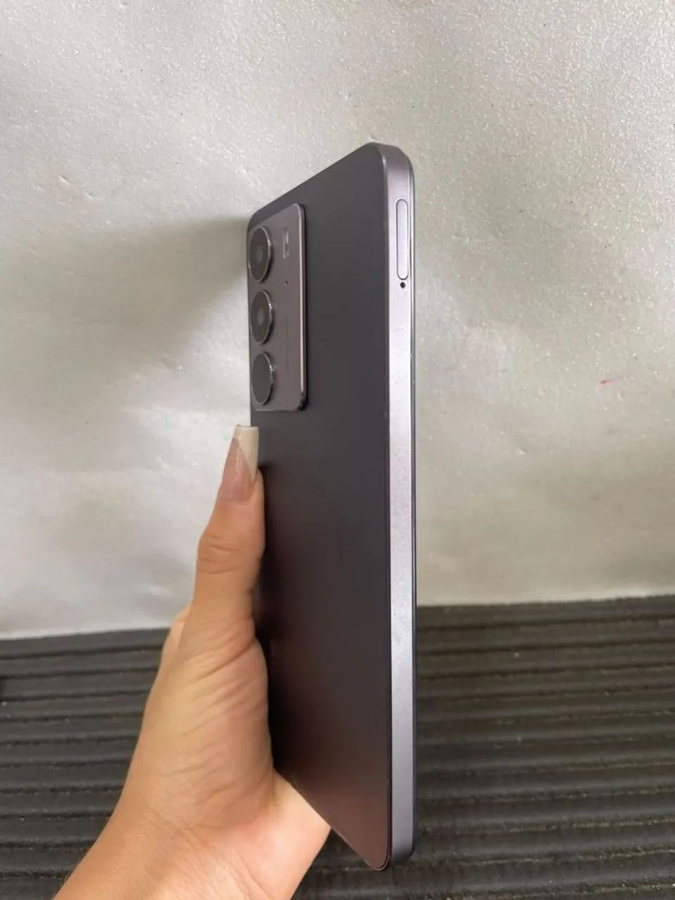 REALME C75 ROXO 256GB - Foto 2