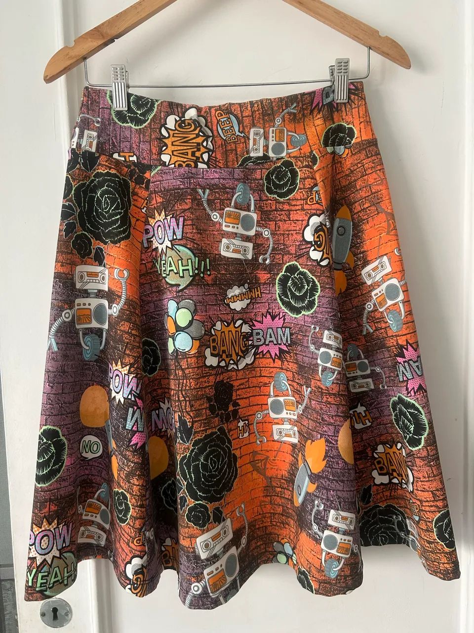 Saia midi POP 