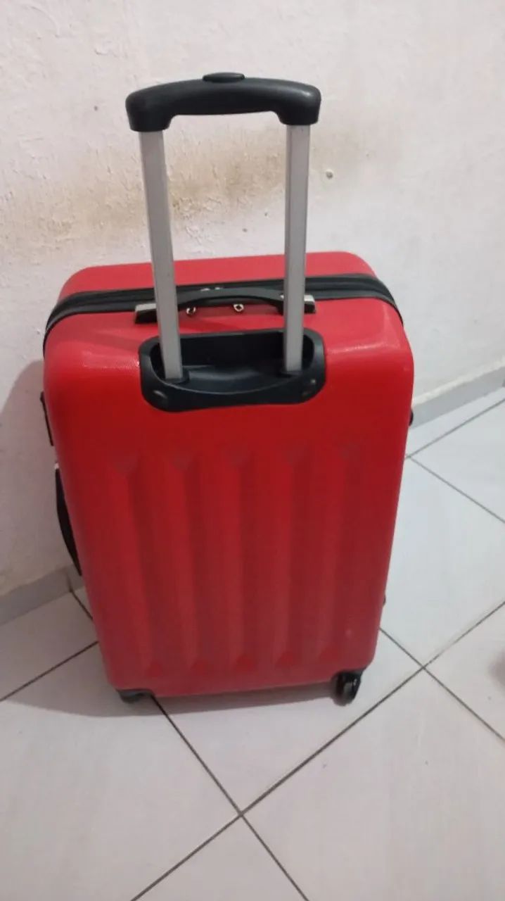 Mala de viagem vermelha  - Foto 3