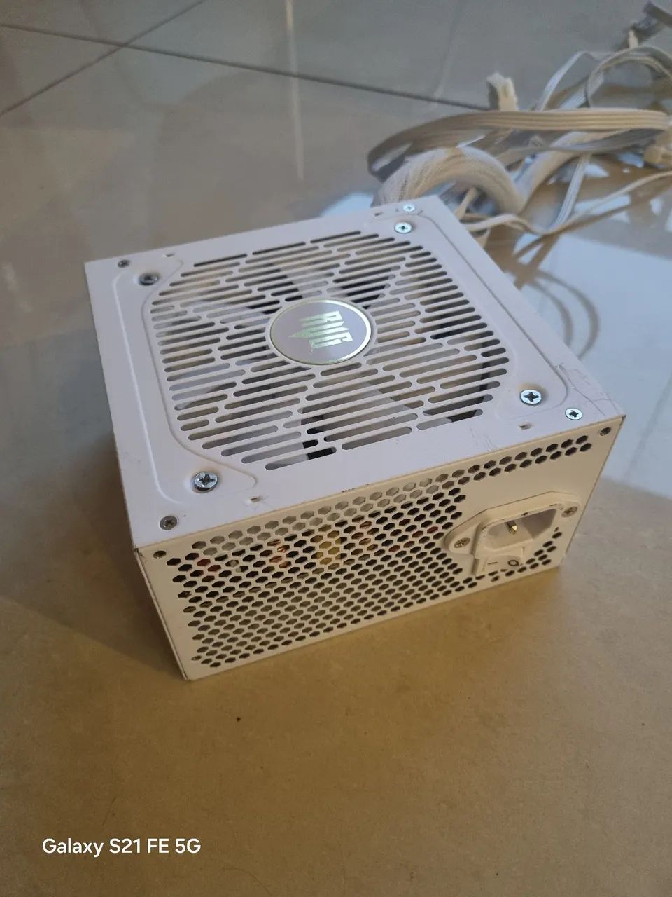 Fonte Revenger Maximus 550W  - Foto 2
