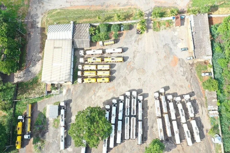 Área comercial - Foto 3