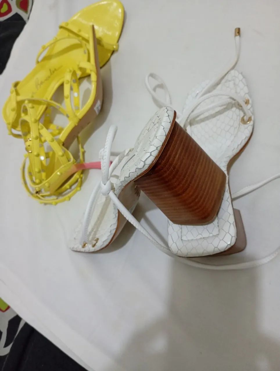Sandálias roupas - Foto 2