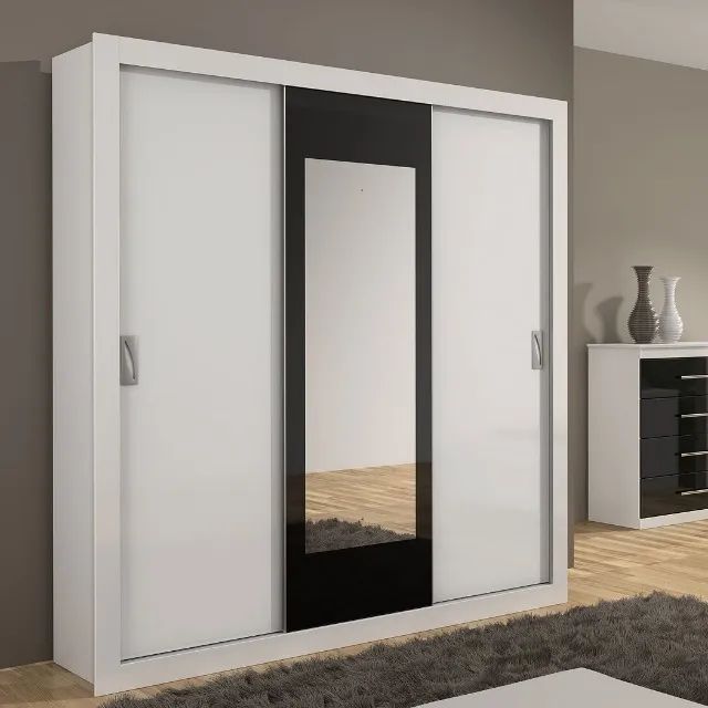 Guarda-roupa 3 portas com espelho - MDP