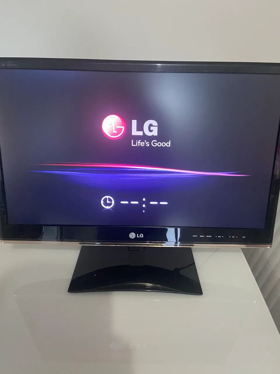 TV 